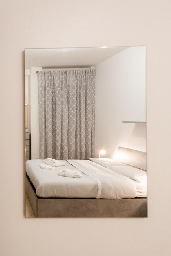 Bnbutler - Pellegrino Rossi, 42 - Ampio E Comodo Per 5 มิลาน ภายนอก รูปภาพ
